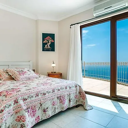 Sleeps 10 Pool Wifi