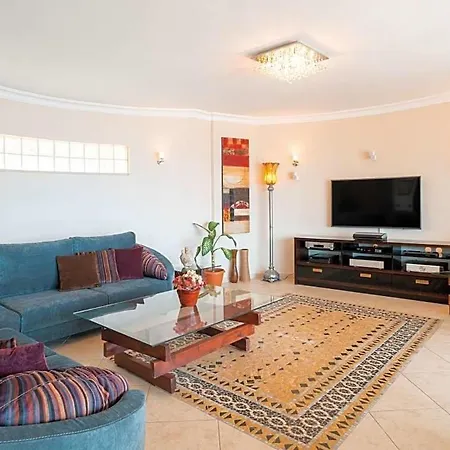 Sleeps 10 Pool Wifi Villa *
