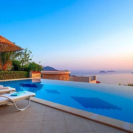 Sleeps 10 Pool Wifi Villa Kalkan